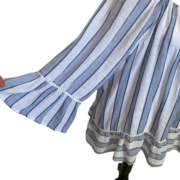 Zac & Rachel blue and white vertical striped peplum tunic with bell sleeves - Picture 3 of 5